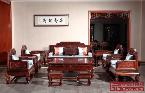 凯时尊龙人生就是博红木精品家具.jpg